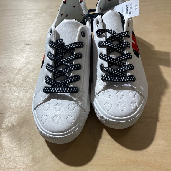 Disney Minnie Mouse Sneakers 6 1/2 - Picture 6 of 16